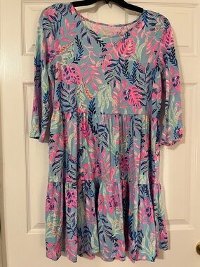 Lilly Pulitzer Geanna Dress with Pink and Navy Tropical Print